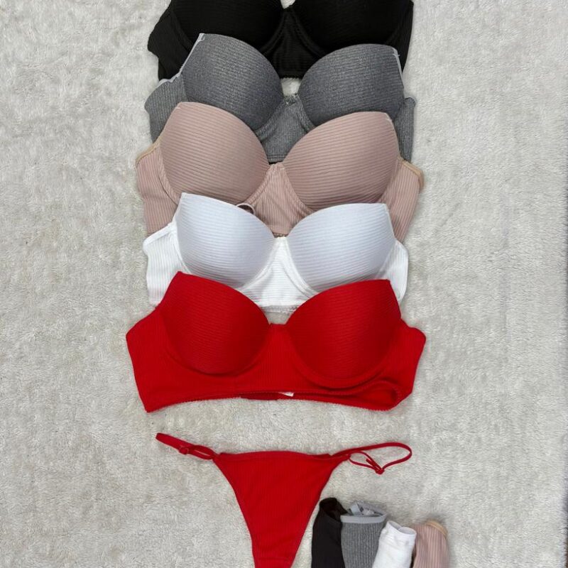 Conjunto bustier Tasa soft de morley con colaless regulable.