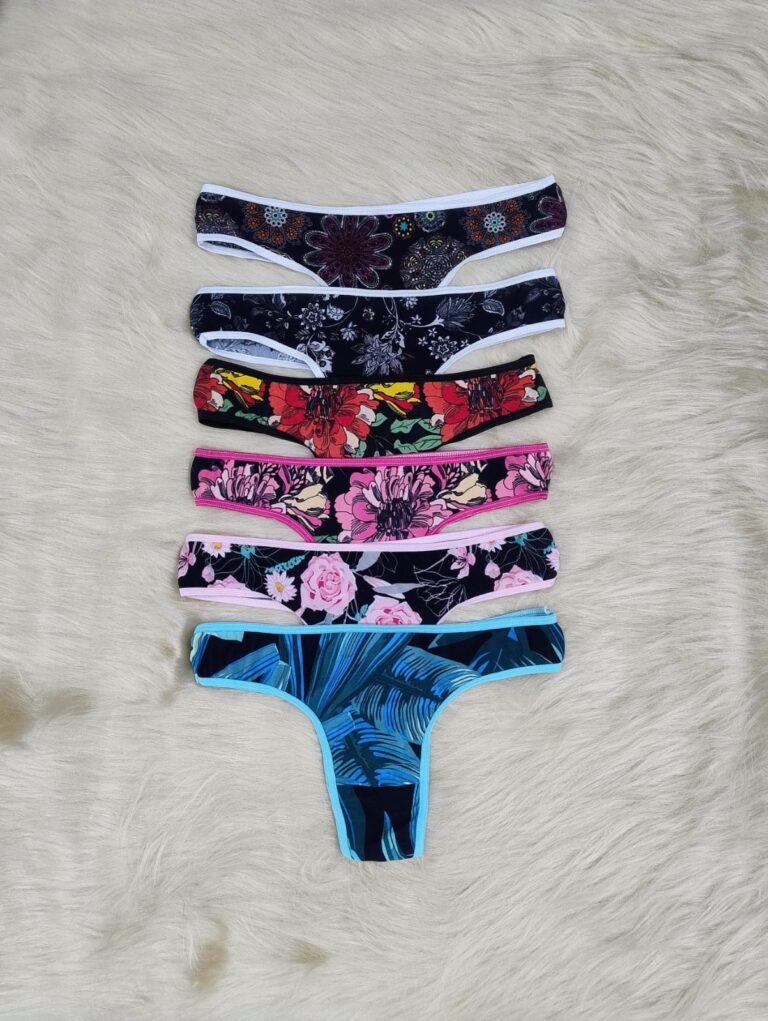 Colaless seda fría estampada.