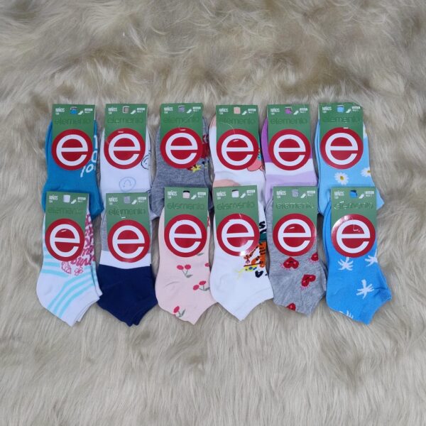 Soquetes talle 2 de niño/a estampados, x12.