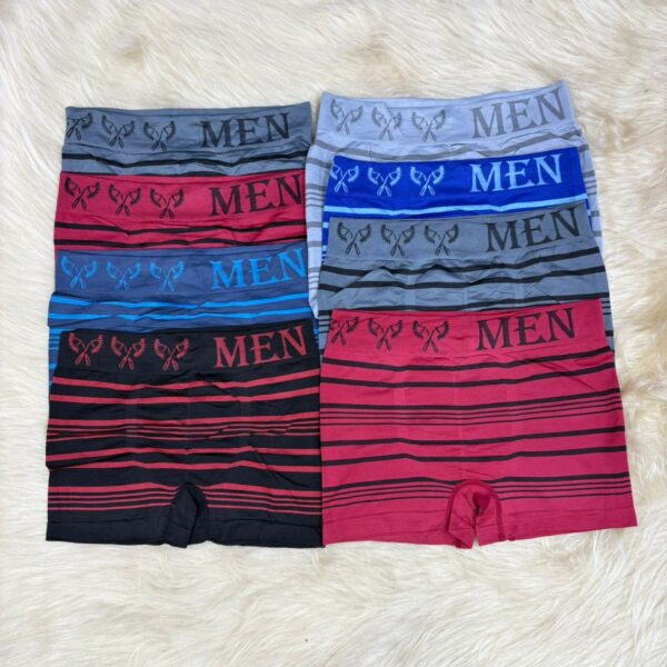 Bóxer de hombre de lycra rayados.