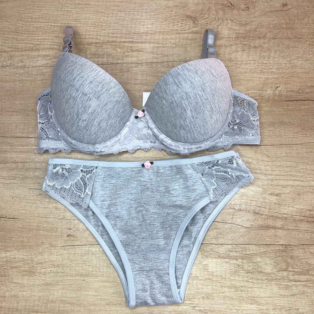 Conj. tasa soft con base y vedetina de algodón.