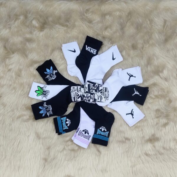 Medias tenis "marcas" surtidas de algodón, x12.