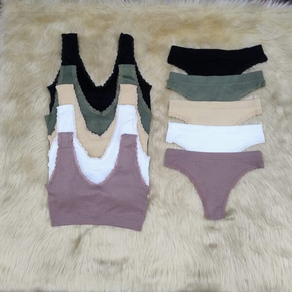 Conjunto deportivo con borde de puntilla y colaless, x12.