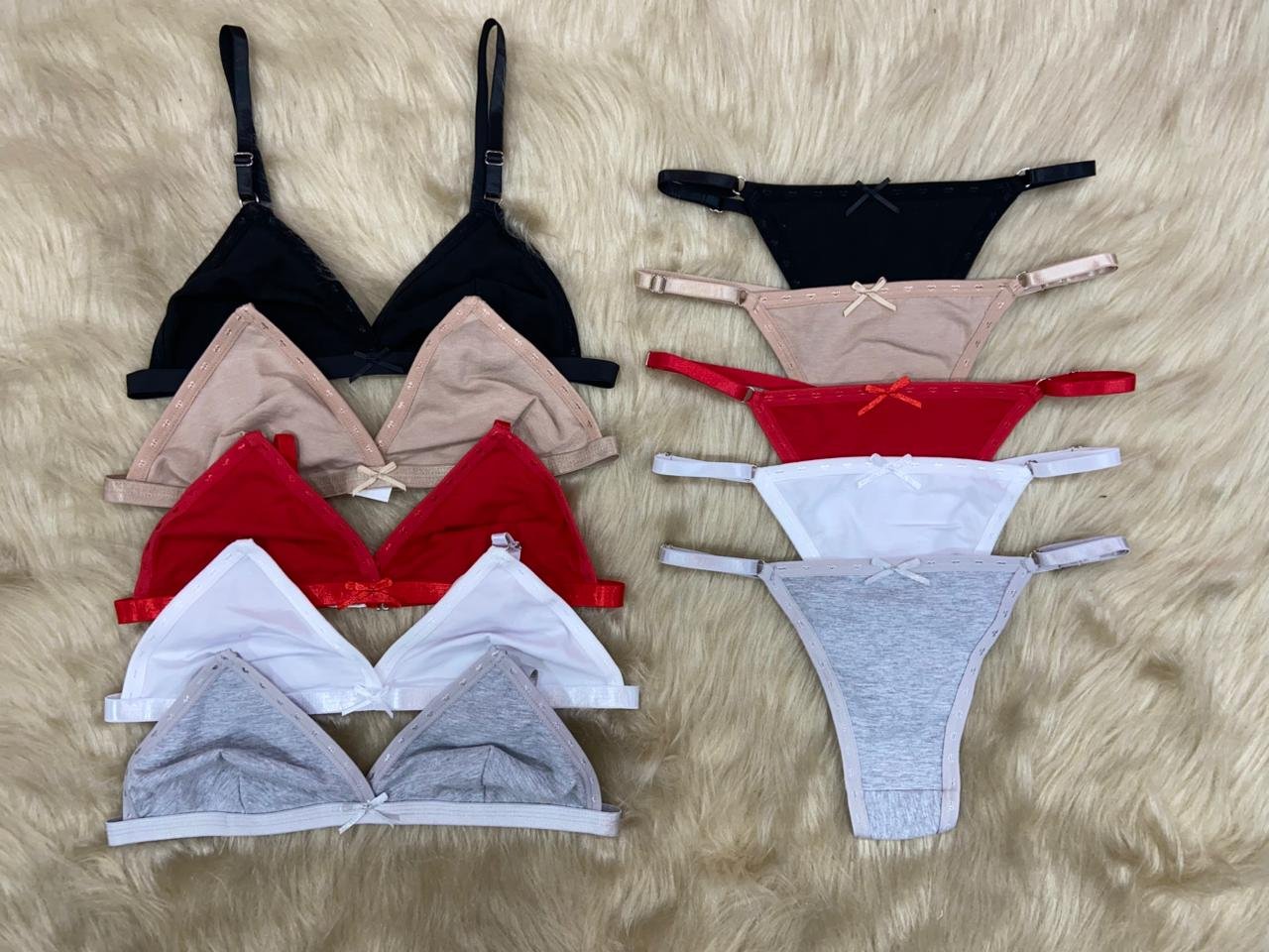 Conj. brallet de alg. con moño.